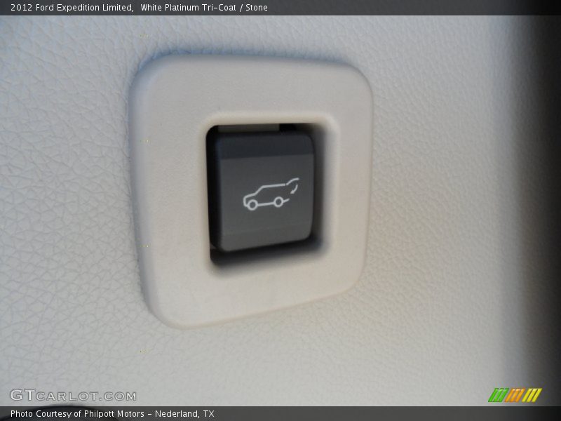 White Platinum Tri-Coat / Stone 2012 Ford Expedition Limited