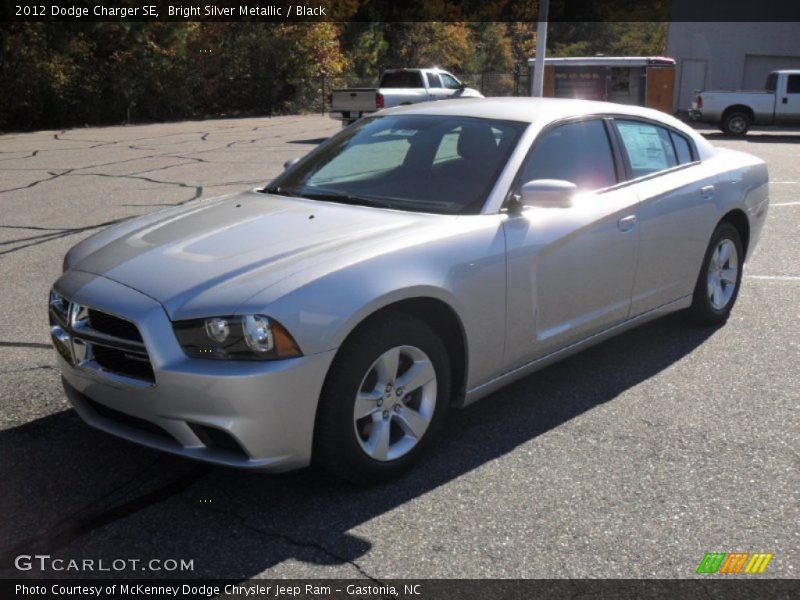 Bright Silver Metallic / Black 2012 Dodge Charger SE