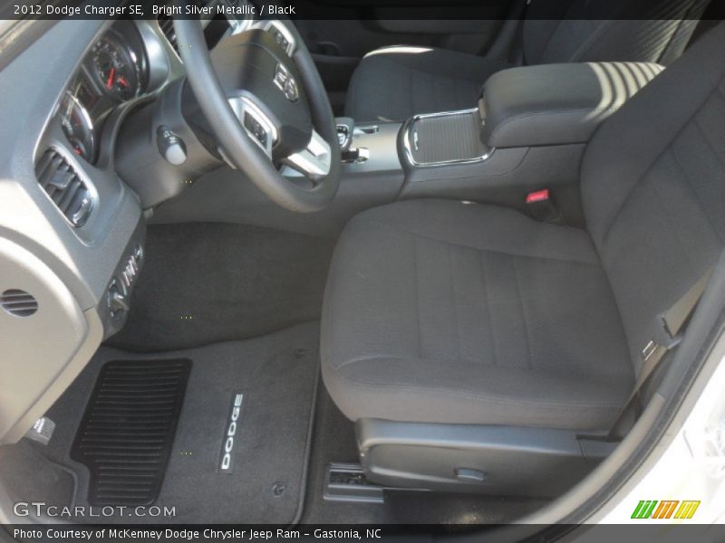 Bright Silver Metallic / Black 2012 Dodge Charger SE