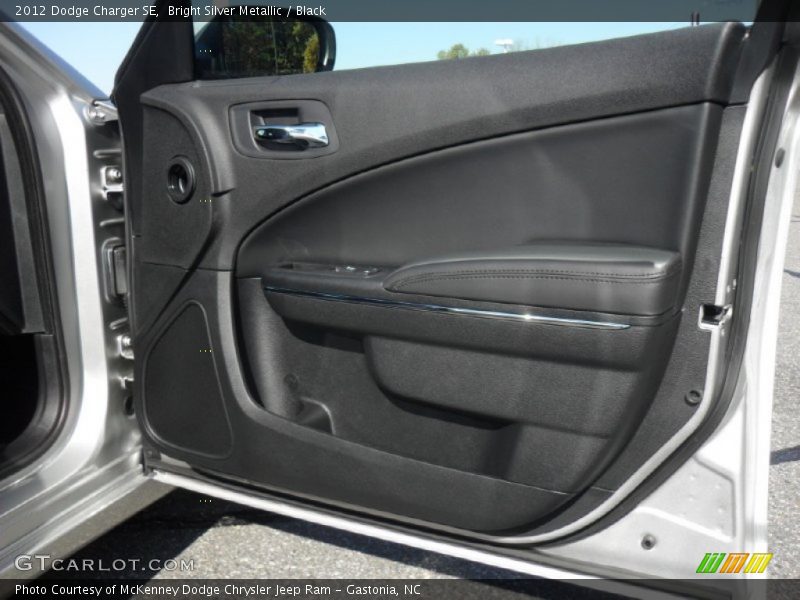 Door Panel of 2012 Charger SE