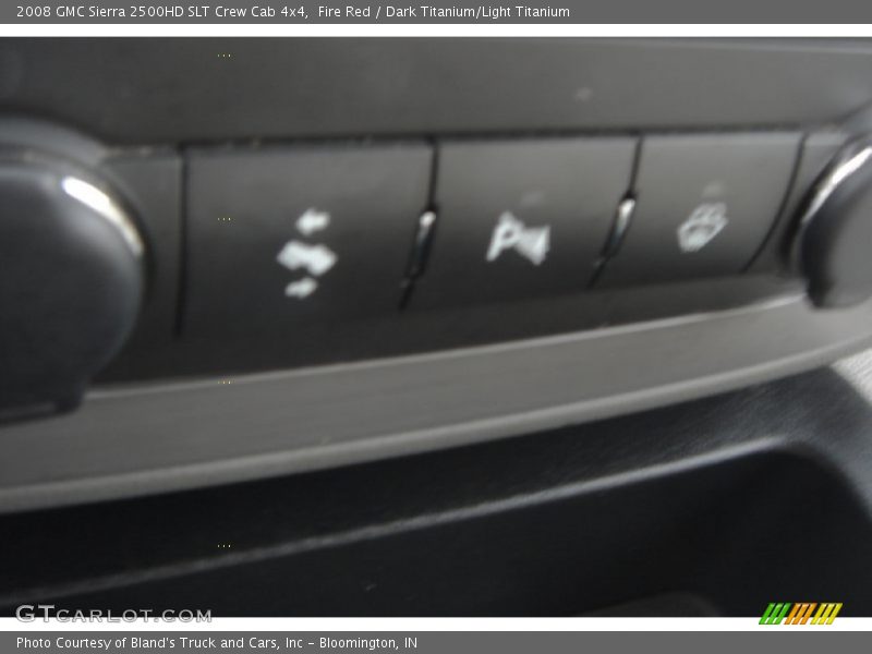 Fire Red / Dark Titanium/Light Titanium 2008 GMC Sierra 2500HD SLT Crew Cab 4x4