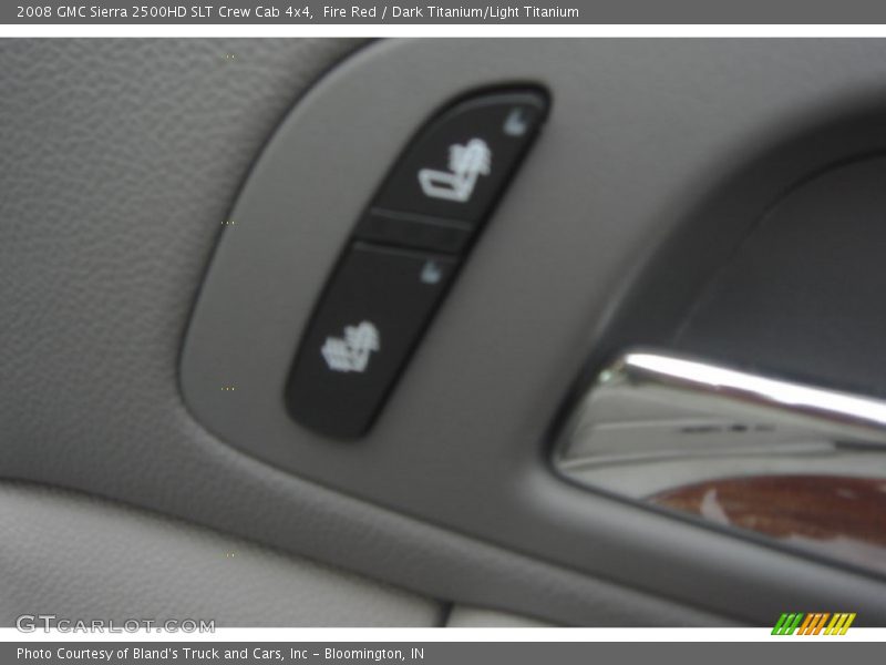 Fire Red / Dark Titanium/Light Titanium 2008 GMC Sierra 2500HD SLT Crew Cab 4x4