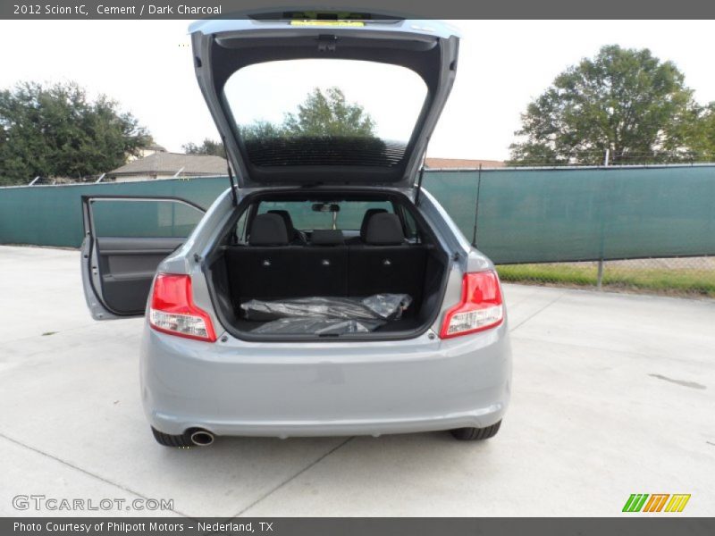  2012 tC  Trunk