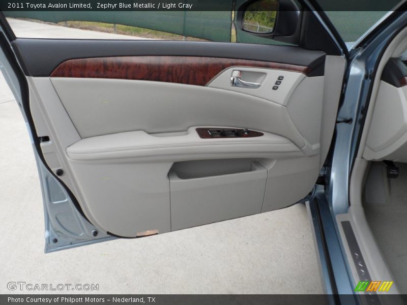 Zephyr Blue Metallic / Light Gray 2011 Toyota Avalon Limited
