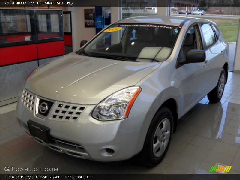 Silver Ice / Gray 2009 Nissan Rogue S