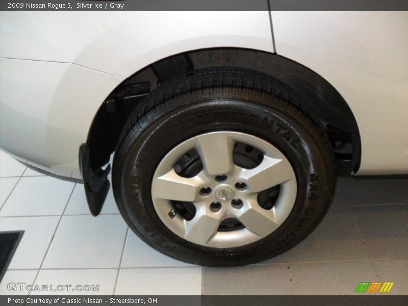 Silver Ice / Gray 2009 Nissan Rogue S