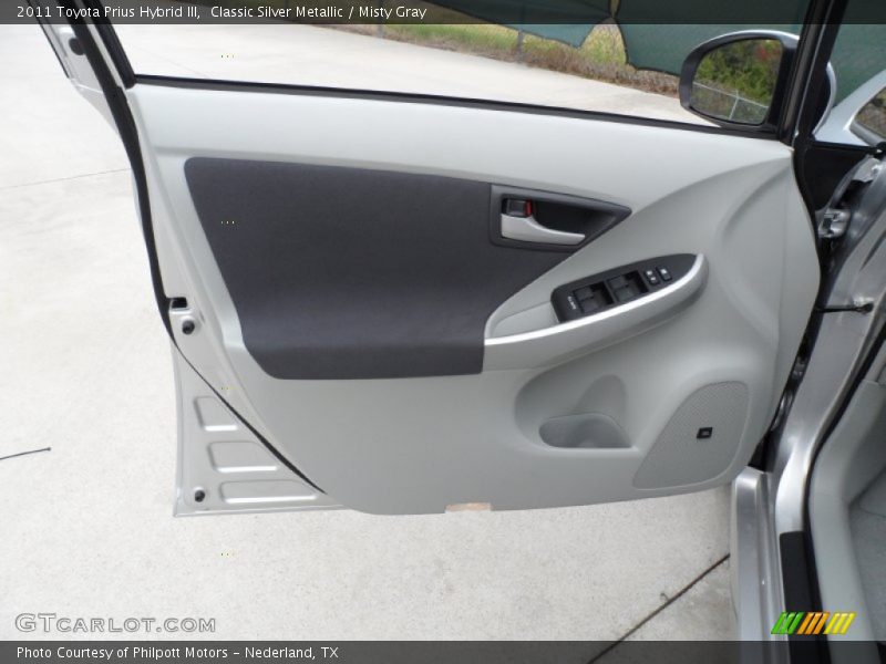 Classic Silver Metallic / Misty Gray 2011 Toyota Prius Hybrid III