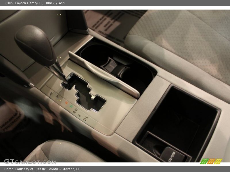 Black / Ash 2009 Toyota Camry LE