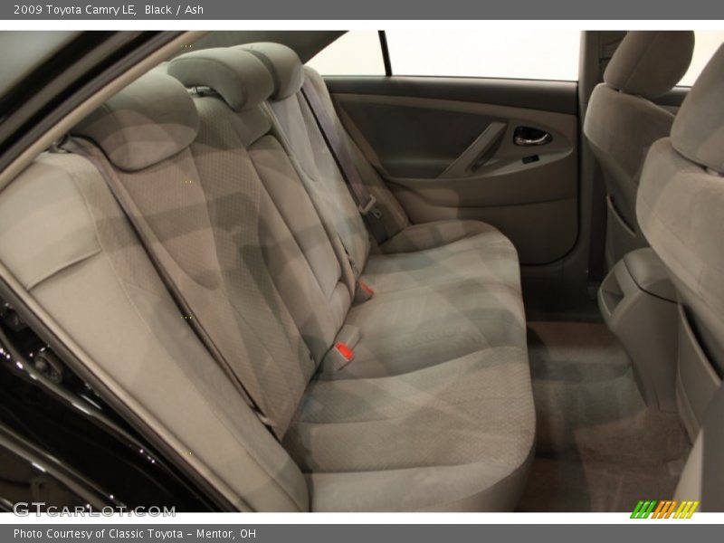 Black / Ash 2009 Toyota Camry LE