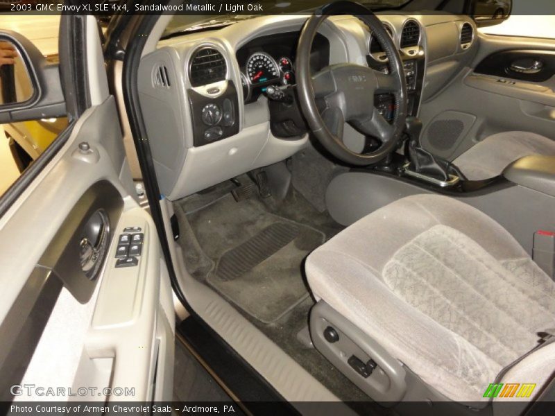 Sandalwood Metallic / Light Oak 2003 GMC Envoy XL SLE 4x4
