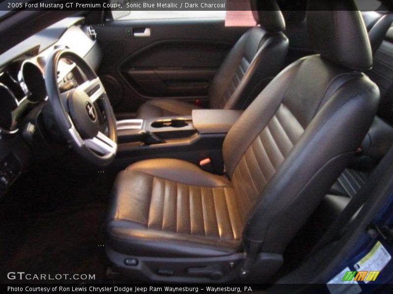  2005 Mustang GT Premium Coupe Dark Charcoal Interior