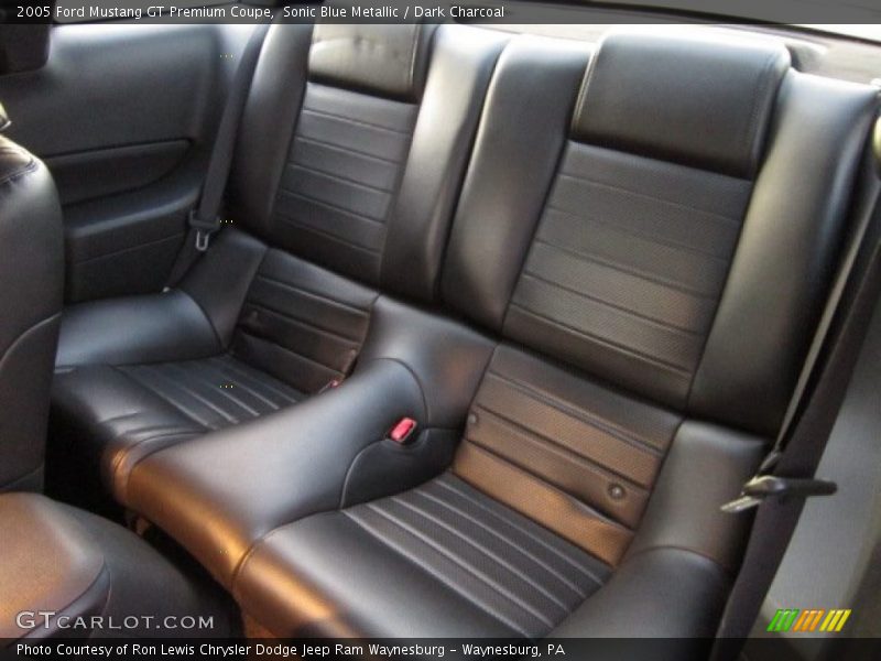  2005 Mustang GT Premium Coupe Dark Charcoal Interior