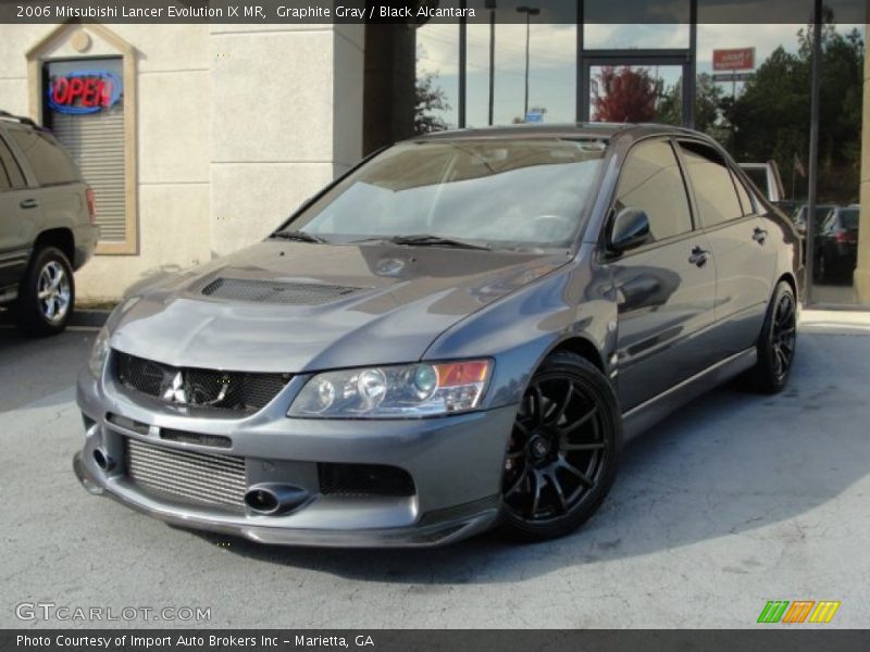 Front 3/4 View of 2006 Lancer Evolution IX MR