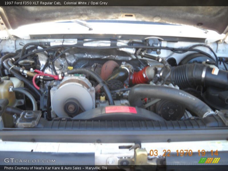 Colonial White / Opal Grey 1997 Ford F350 XLT Regular Cab