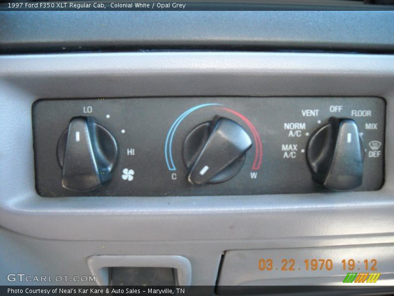 Colonial White / Opal Grey 1997 Ford F350 XLT Regular Cab
