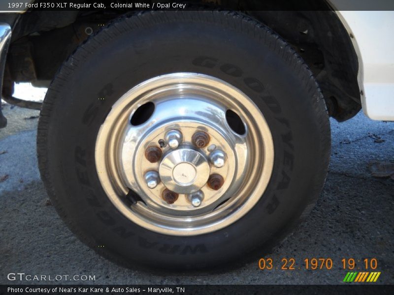 Colonial White / Opal Grey 1997 Ford F350 XLT Regular Cab