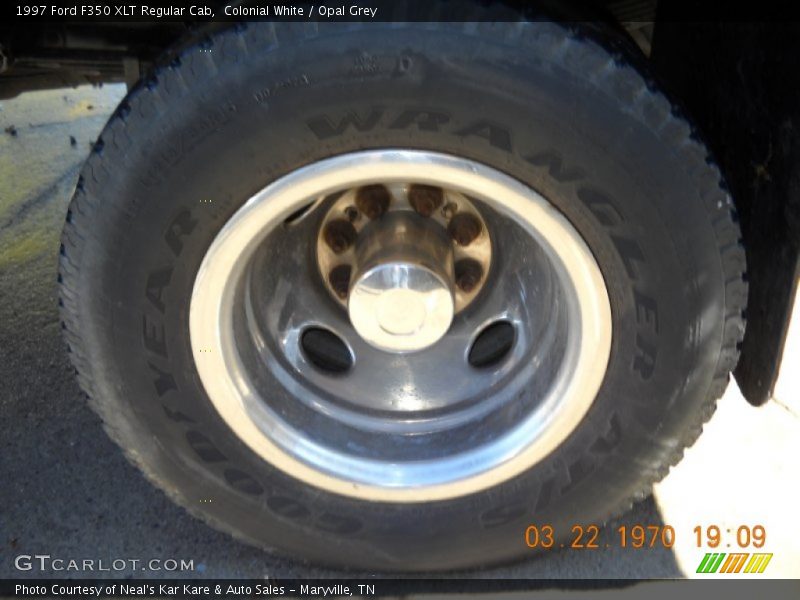 Colonial White / Opal Grey 1997 Ford F350 XLT Regular Cab