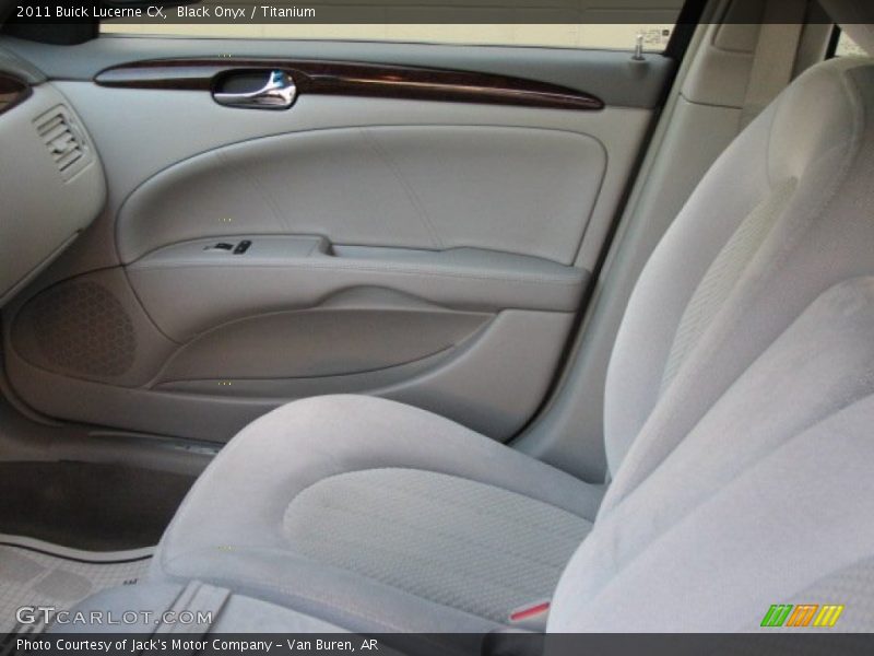 Black Onyx / Titanium 2011 Buick Lucerne CX