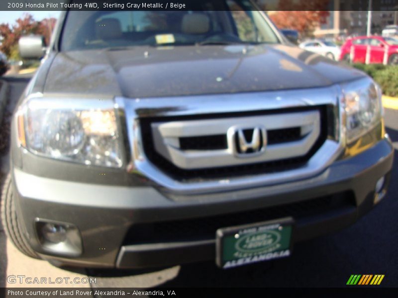 Sterling Gray Metallic / Beige 2009 Honda Pilot Touring 4WD