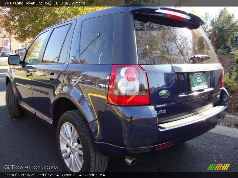 Bali Blue / Almond 2010 Land Rover LR2 HSE