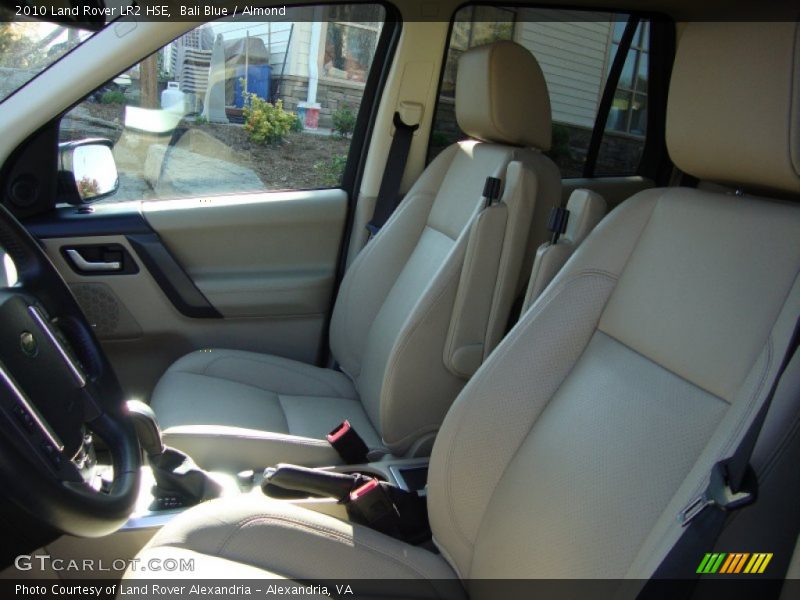 Bali Blue / Almond 2010 Land Rover LR2 HSE