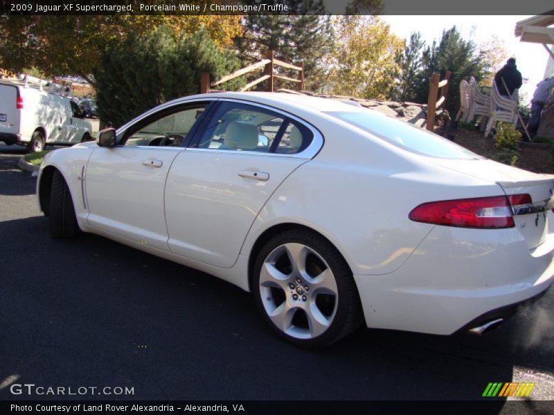 Porcelain White / Champagne/Truffle 2009 Jaguar XF Supercharged
