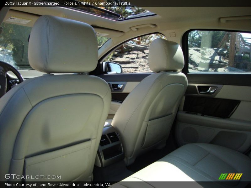  2009 XF Supercharged Champagne/Truffle Interior