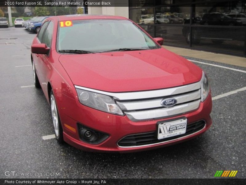 Sangria Red Metallic / Charcoal Black 2010 Ford Fusion SE