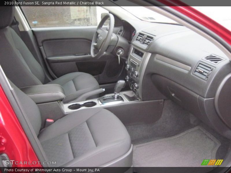 Sangria Red Metallic / Charcoal Black 2010 Ford Fusion SE