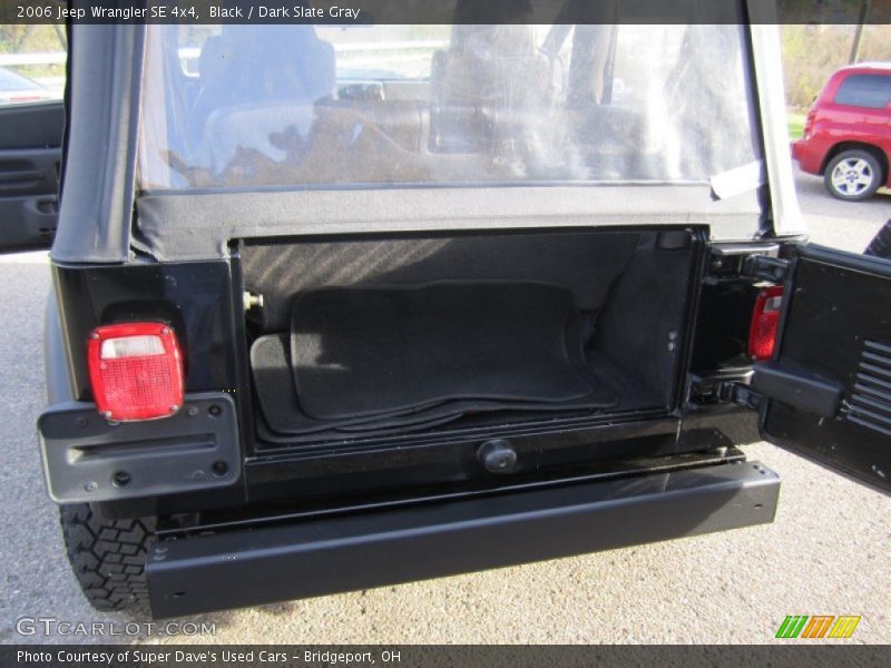Black / Dark Slate Gray 2006 Jeep Wrangler SE 4x4