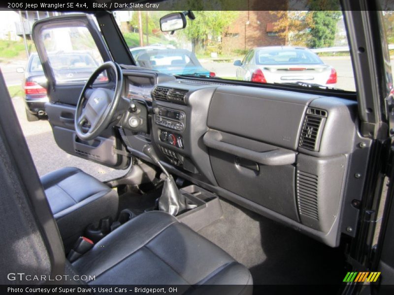 Black / Dark Slate Gray 2006 Jeep Wrangler SE 4x4