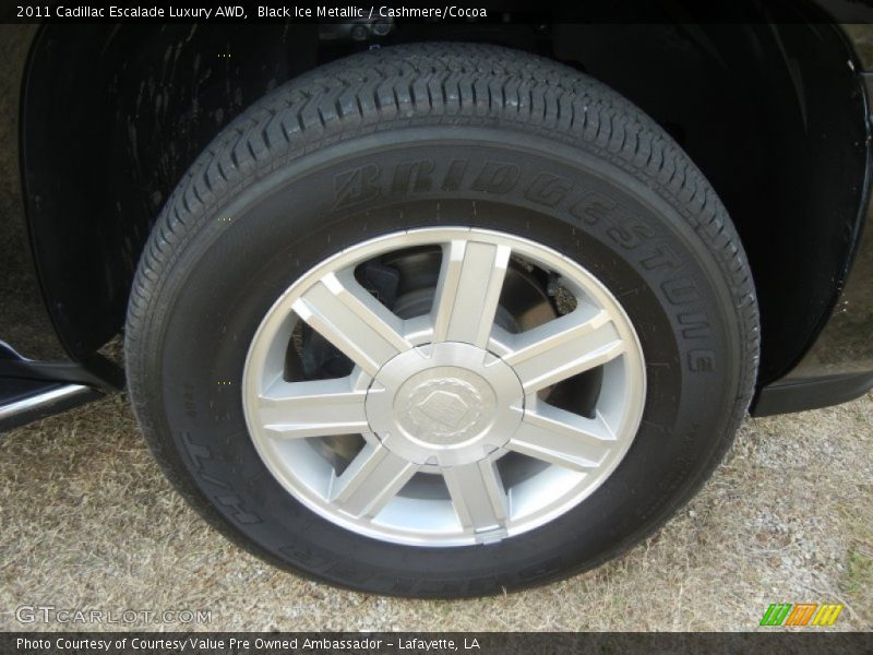  2011 Escalade Luxury AWD Wheel