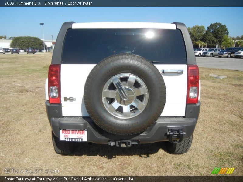 Birch White / Ebony/Pewter 2009 Hummer H3 X