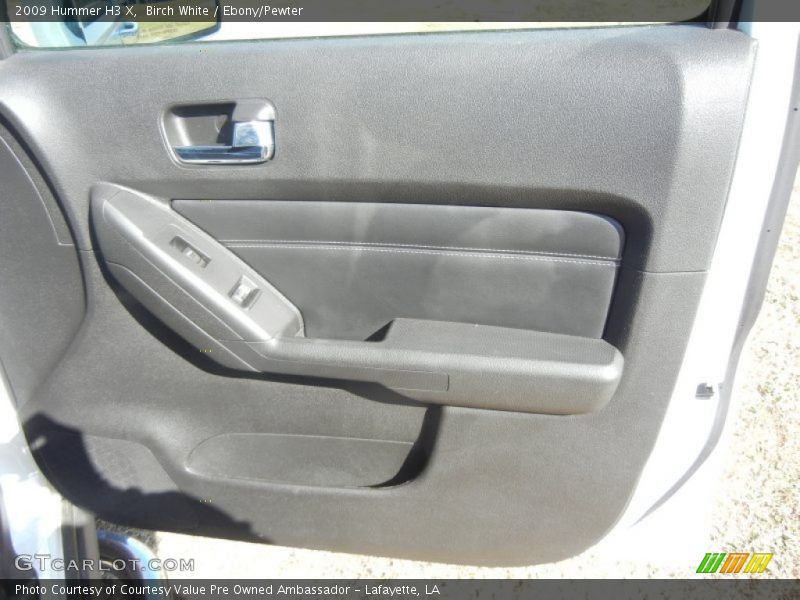 Birch White / Ebony/Pewter 2009 Hummer H3 X