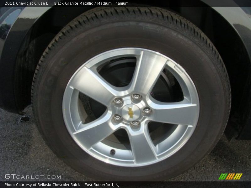 Black Granite Metallic / Medium Titanium 2011 Chevrolet Cruze LT