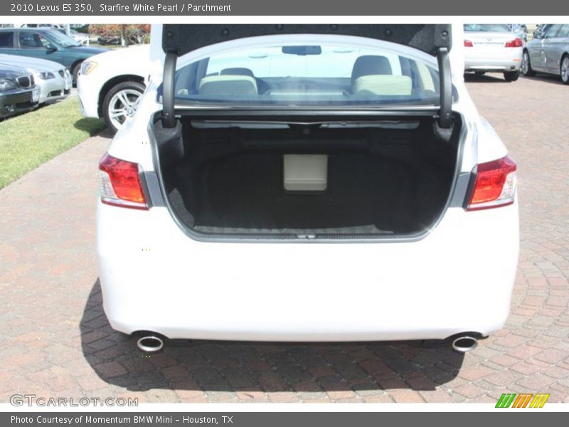 Starfire White Pearl / Parchment 2010 Lexus ES 350