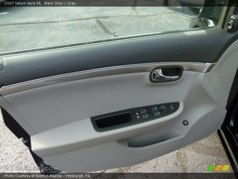 Black Onyx / Gray 2007 Saturn Aura XE