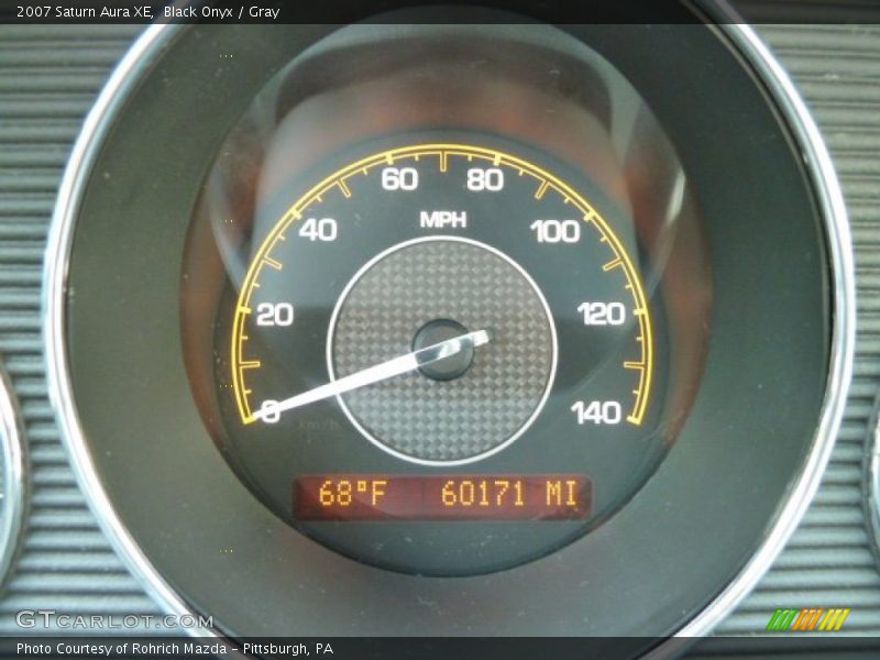 Black Onyx / Gray 2007 Saturn Aura XE
