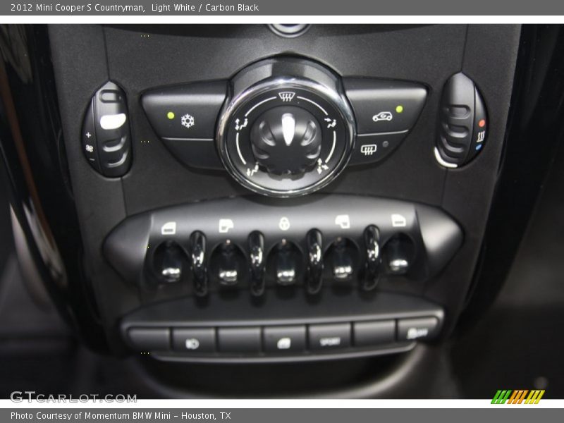 Light White / Carbon Black 2012 Mini Cooper S Countryman