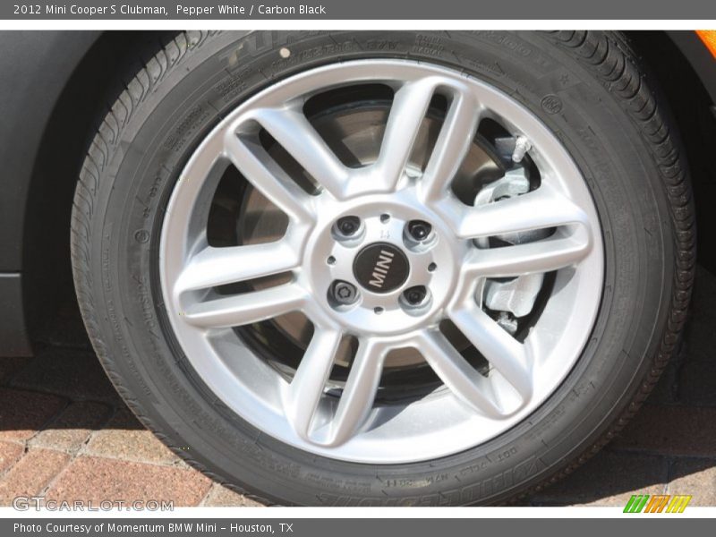 Pepper White / Carbon Black 2012 Mini Cooper S Clubman