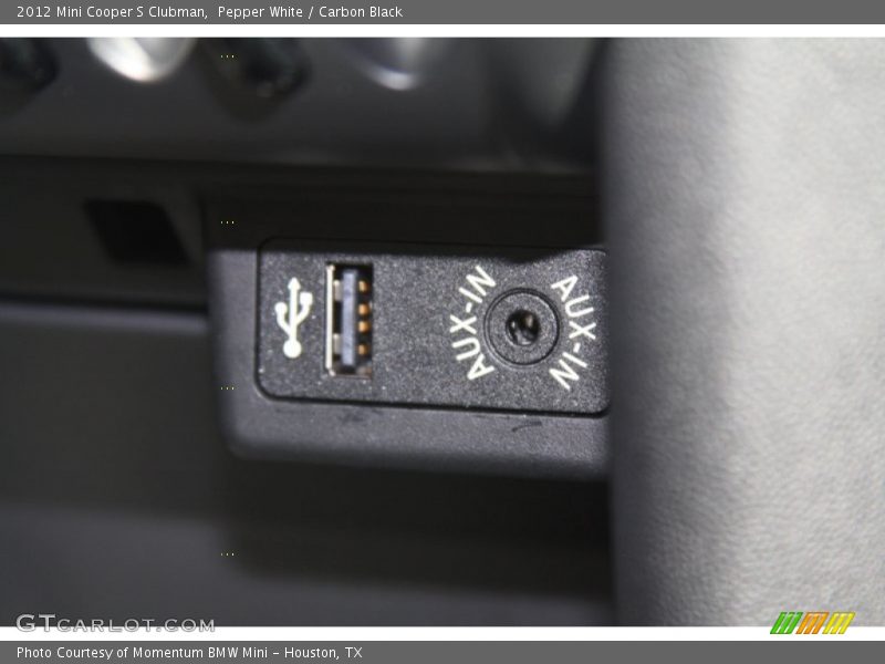 Pepper White / Carbon Black 2012 Mini Cooper S Clubman