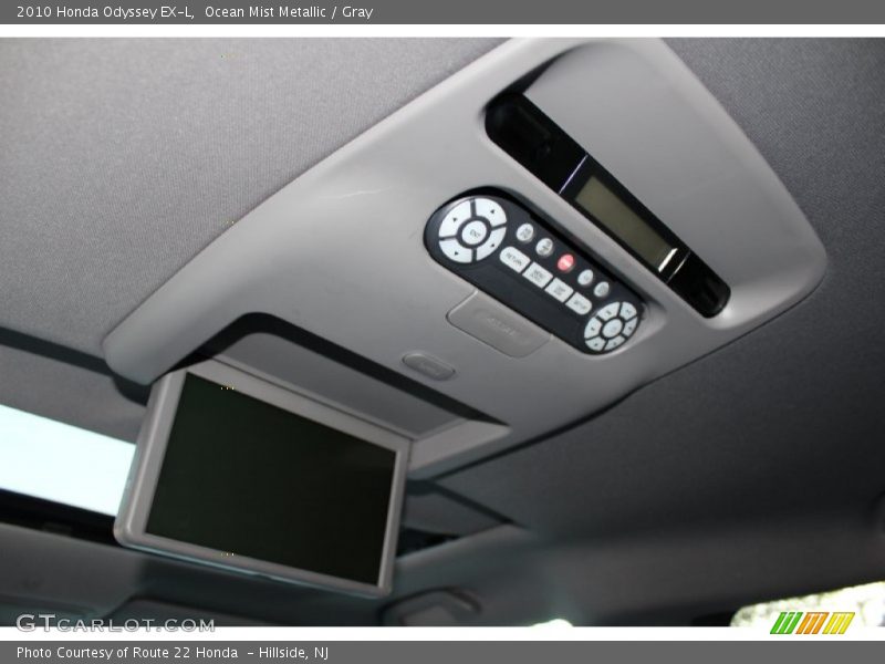 Ocean Mist Metallic / Gray 2010 Honda Odyssey EX-L