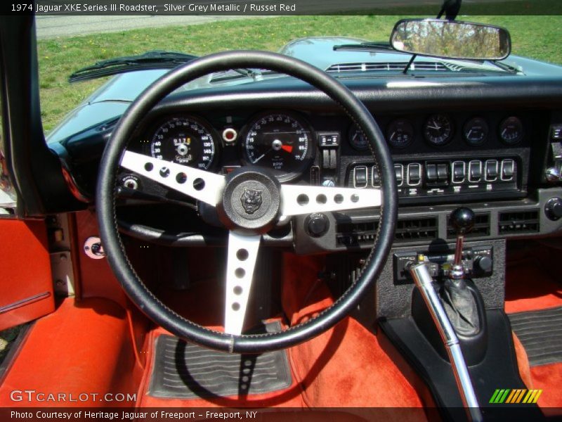 Dashboard of 1974 XKE Series III Roadster