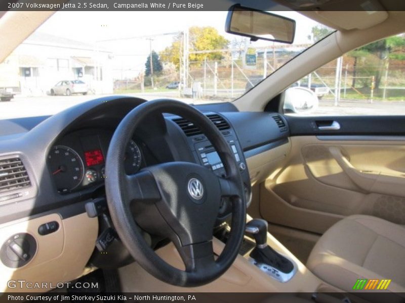 Campanella White / Pure Beige 2007 Volkswagen Jetta 2.5 Sedan