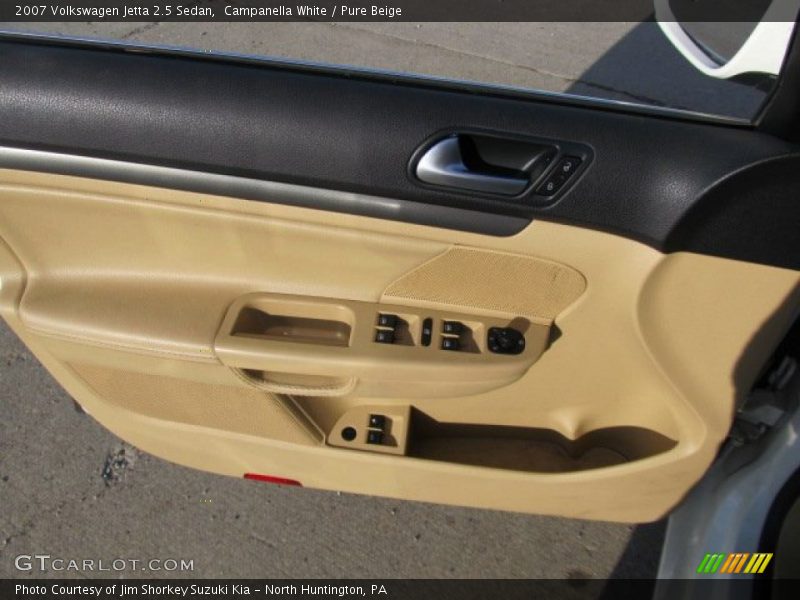 Campanella White / Pure Beige 2007 Volkswagen Jetta 2.5 Sedan