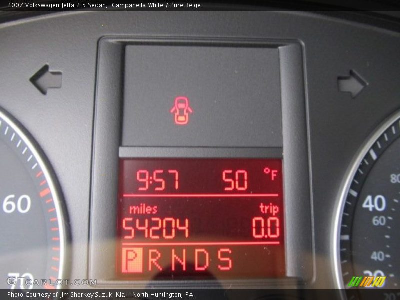 Campanella White / Pure Beige 2007 Volkswagen Jetta 2.5 Sedan