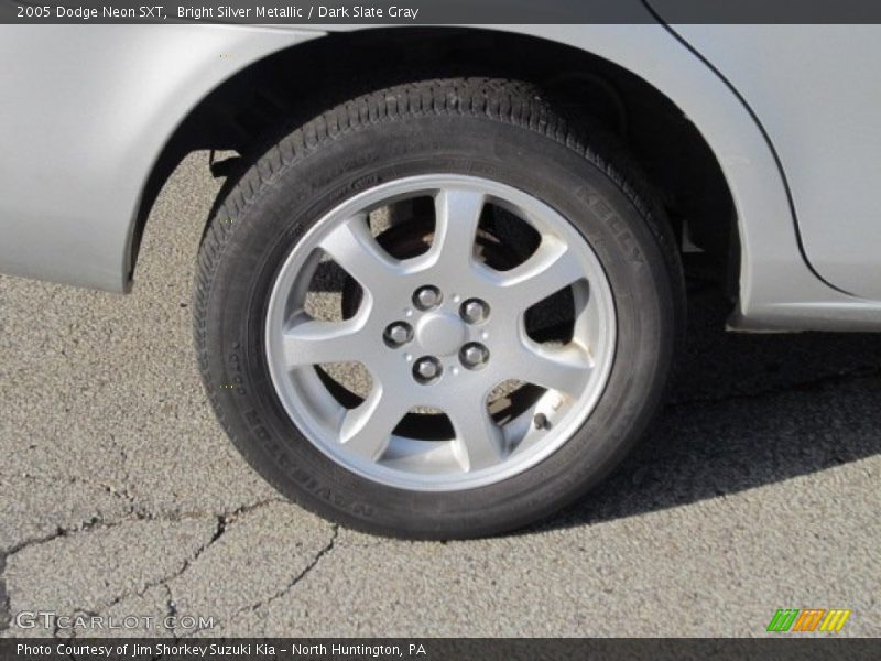 Bright Silver Metallic / Dark Slate Gray 2005 Dodge Neon SXT