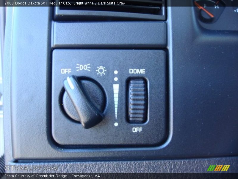 Bright White / Dark Slate Gray 2003 Dodge Dakota SXT Regular Cab