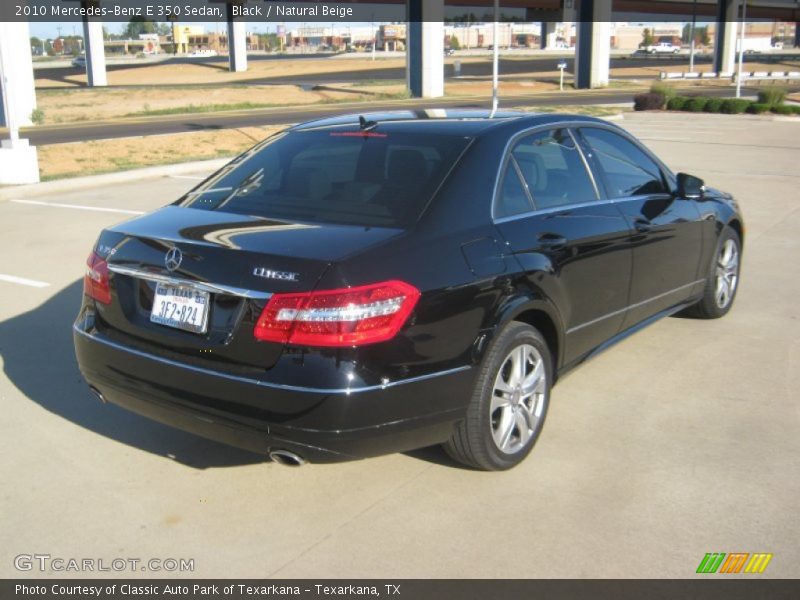 Black / Natural Beige 2010 Mercedes-Benz E 350 Sedan