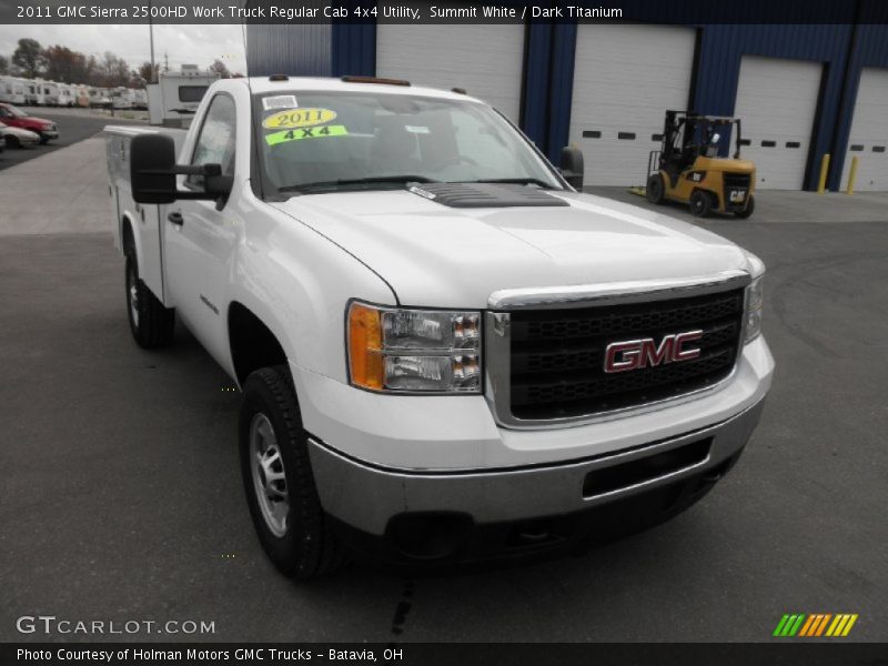 Front 3/4 View of 2011 Sierra 2500HD Work Truck Regular Cab 4x4 Utility
